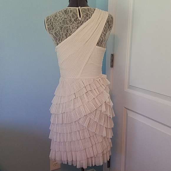 BCBG MAXAZRIA cream dress - Picture 2 of 4